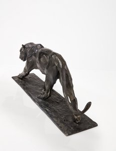 Panter yürüyüşü, arka bacağı kaldırılmış, c.1904 (patine bronz)