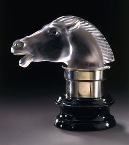 Epsom, c.1928 (şeffaf buzlu cam) by Rene Jules Lalique