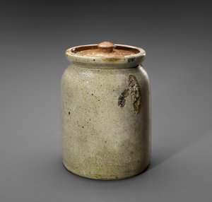 Kavanoz, c. 1920-1935 (tuzlu taş eşya) by Rhonesboro Pottery Company (attr.to)
