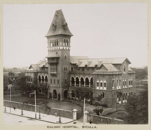 Hastaneler Byculla Demiryolu Hastanesi, Hindistan, 1930 dolayları by John Pardon