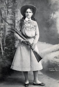 Annie Oakley, bar. c.1899 by Richard Kyle Fox