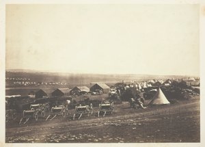 Topçu Vagonları, Uzakta Balaklava by Roger Fenton