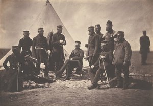Korgeneral Sir J. L. Pennefather ve Kurmay, 1855. by Roger Fenton