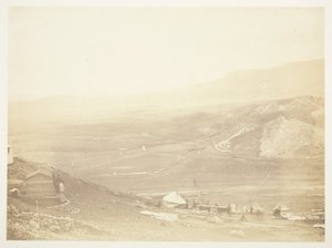 Balaklava Çizgileri by Roger Fenton