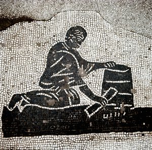 Bir kile dolduran bir işçi (mozaik by Roman