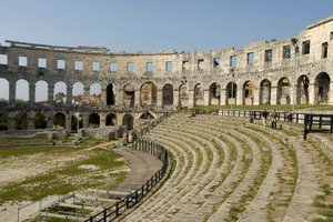 Pula, Hırvatistan Amfitiyatrosu by Roman