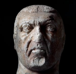 Diocletianus büstü (Gaius Aurelius Valerius Diocletianus, 245-316), 284