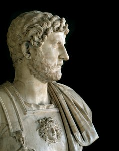 İmparator Hadrian büstü (mermer heykel, 2. yüzyıl) by Roman