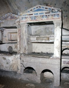 Columbarium - Pomponis Hylax