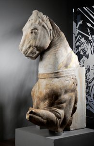 Bir atın ön kısmı, MÖ 75-25 dolayları (mermer) by Roman