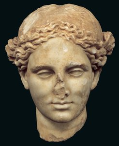Apollo Sauroktonos'un başı (kertenkele katili) Praxiteles'e ait 4. yüzyıldan kalma bir Yunan bronzunun kopyası, Kifissia'da (mermer) bulundu by Roman