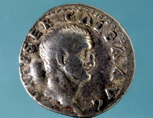 Roma İmparatoru Galba (M.Ö. 5 - MS 69) JC tasvirli gümüş sikke. Milano madalyon koleksiyonu. by Roman