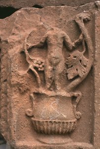 Oyma bezemeli mimari parça, Sertius Pazarı, Yüksek İmparatorluk Dönemi (M.Ö. 27-395) (ayrıca bkz. 267025) by Roman Imperial Period