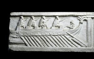 Bir savaş gemisi (alçak kabartma) by Roman Roman