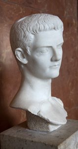 Sanat Roma İmparator Caligula Büstü (12 - 41 AD) mermer Musee du Louvre. by Roman Roman