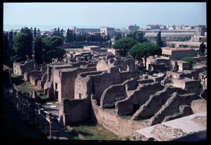 Arkeolojik alanın panoramik görünümü, MÖ 5. yüzyıl - MS 1. yüzyıl by Roman Roman