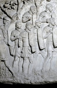 Roma Sanatı: “” Savaşa hazır Roma lejyonerleri”” İmparator Trajan (53-117) döneminde Roma