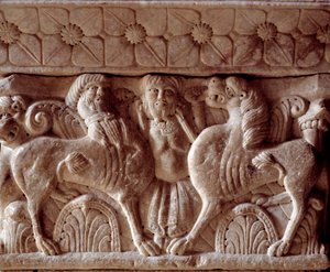Manastırın tribününde bir centaur ve bir aslan, oyma sermaye by Romanesque