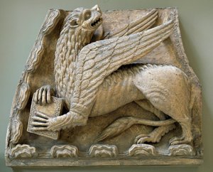 Griffon, Saint Loup de Naud Kilisesi'nin (Seine ve Marne) 1170 Paris portalının orijinalinden heykeller, francais anıtlar müzesi by Romanesque