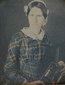Akordeon dagerreyotipi olan kadın, 1840