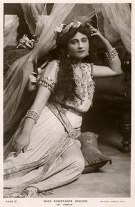 Constance Drever, İngiliz aktris, c1907. by Rotary Photo