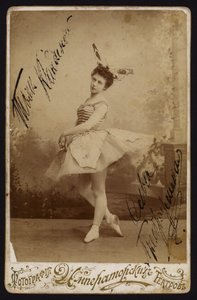 Balerin (s/b fotoğraf) by Russian Photographer (after)