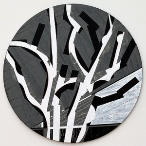 Twixt Heaven & Earth VII-B (dairesel tahta üzerinde akrilik) by Sara Hayward
