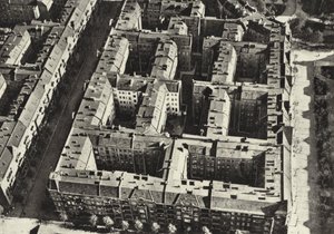 Berlin: Berliner Mietskasernen; Eski Konutlar (s/b fotoğraf)