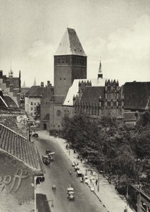 Berlin: Markisches Müzesi (s/b fotoğraf) by Sasha Stone