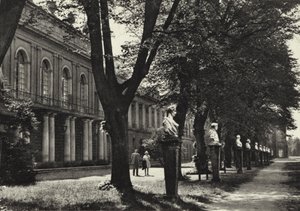 Berlin: Charlottenburg Sarayı, bahçe tarafı; Charlottenburg Sarayı, Bahçe Önü (s/b fotoğraf) by Sasha Stone