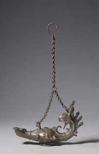 Griffin-Baş Saplı Lamba, 300s-400s (bronz)