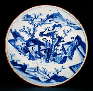 Sıraltı mavisine boyanmış, kadın figürlü tabak, Geçiş dönemi, c.1640 (porselen) by School Chinese