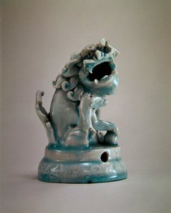Tütsü tutucu, Yuan hanedanı (1271-1368), 14. yüzyılın başları (porselen) (ayrıca bkz. 394843) by School Chinese