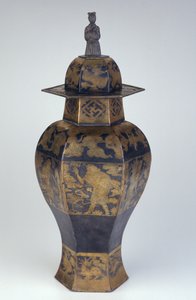Vazo ve kapak, Ming hanedanı by School Chinese