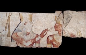 Eski Mısır Sanatı: Kral II. Ramses, kendisine hayat ve kraliyet nişanı veren tanrısal Horus, Amon ve Hathor ile tanıştırılır. 1250 civarında Ramses II a Abydos tapınağından alçak kireçtaşı kabartması. 19. hanedan. Yeni İmparatorluk. Paris, Louvre Müzesi by School Egyptian