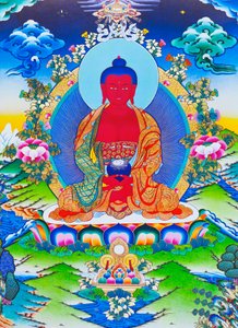 Bir nilüfer üzerinde oturan Amitabha Buddha'yı tasvir eden resim (kumaş üzerine guaş)
