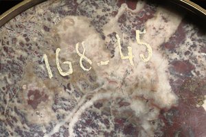 Bir çift vazodan detay, c.1790 (jasper ve ormolu) by School Russian