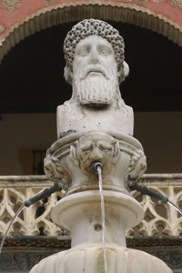Janus Çeşmesi (mermer) by School Spanish