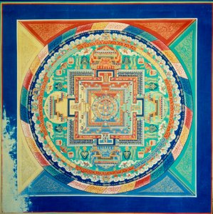 Potala sarayının Mandala de Sarvavid Vairocana tavanı bir lhasa. Tibet
