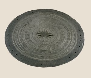 Dong Son davulunun tepesinden detay, MÖ 2.-1. yy (bronz)