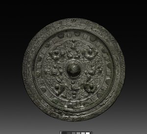 Xiwangmu ile ayna, c.317-400 (bronz) by Six Dynasties Chinese School