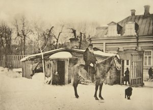 Rus yazar Leo Tolstoy at sırtında, Moskova, Rusya, 1900'ler by Sophia Andreevna Tolstaya