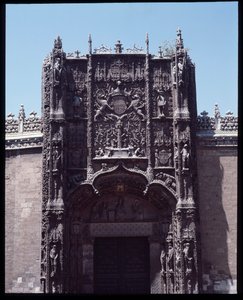 Gotik Sanat Isabelin: cephe du kolej aziz Gregoire (San Gregorio) 1488-1496 Valladolid, İspanya (Gotik sanat: kolej cephesinin görünümü (Colegio de San Gregorio) Valladolid İspanya) by Spanish School