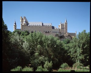 Alcazar'ın görünümü by Spanish School