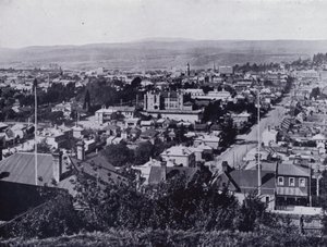 Launceston: Yukarı Brisbane Caddesi