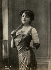 Fransız sanatçı Marie Yahne