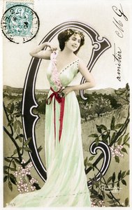 C: Bianca Toledo, sanatçı, şarkıcı ve la Belle Epoque