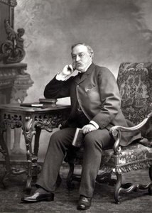 Edmund Yates (1831-94), gazeteci ve romancı, portre fotoğrafı (s/b fotoğraf)