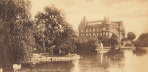 Malmö: Müze ile Kale Parkının bir bölümü (b/w fotoğraf) by Swedish Photographer