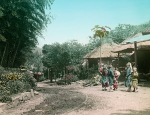 Miyanoshita yolu üzerinde sokakta oynayan çocuklar c. 1900 - 1915 (fotoğraf) by Teijiro Takagi